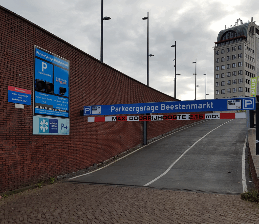 Parkeerterrein Beestenmarkt - foto 1