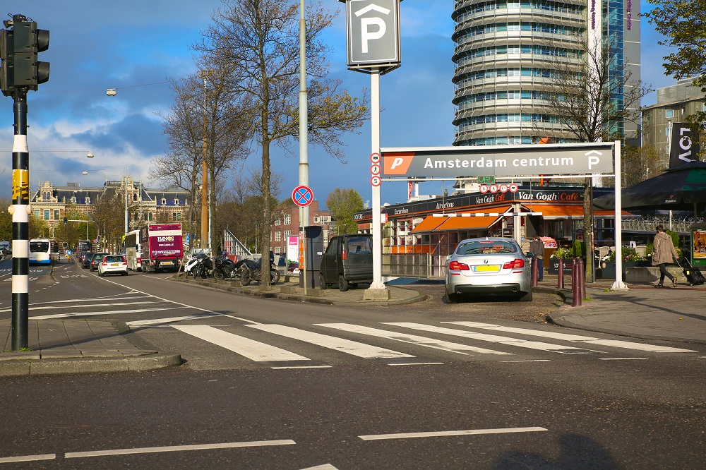 centrum amsterdam adres